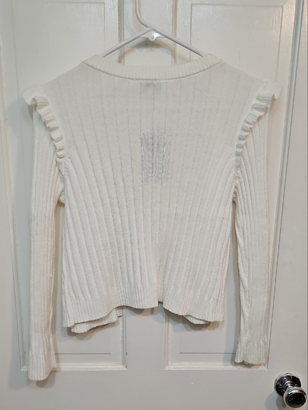 crown & ivy Cream Ruffle-Trim Ribbed Button Cardigan - Picture 2 of 3